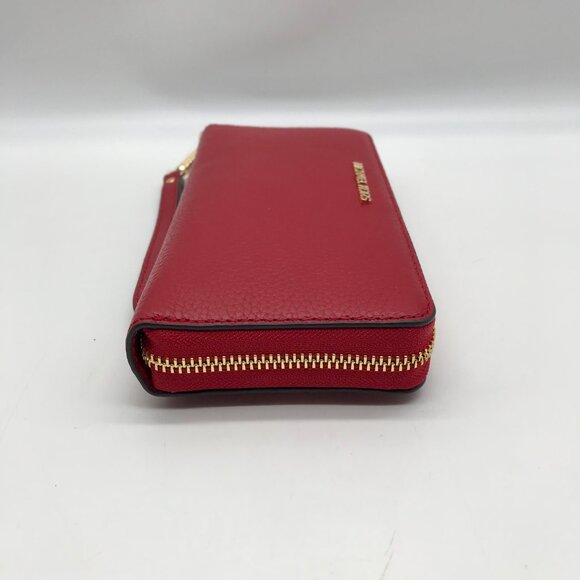 Michael Kors Red Pebbled Leather Jet Set Continental Wristlet - Picture 3 of 10